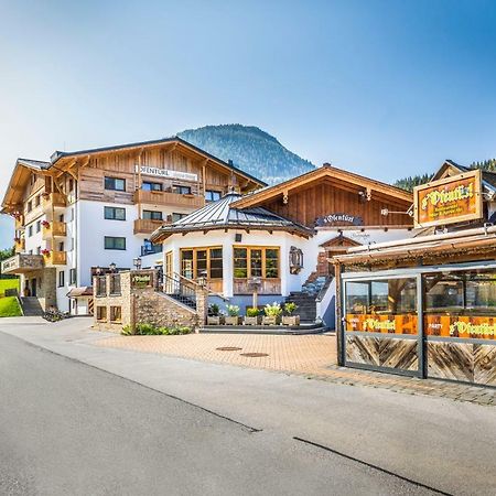 Ofentuerl Alpine Living Aparthotel Flachau Exterior photo
