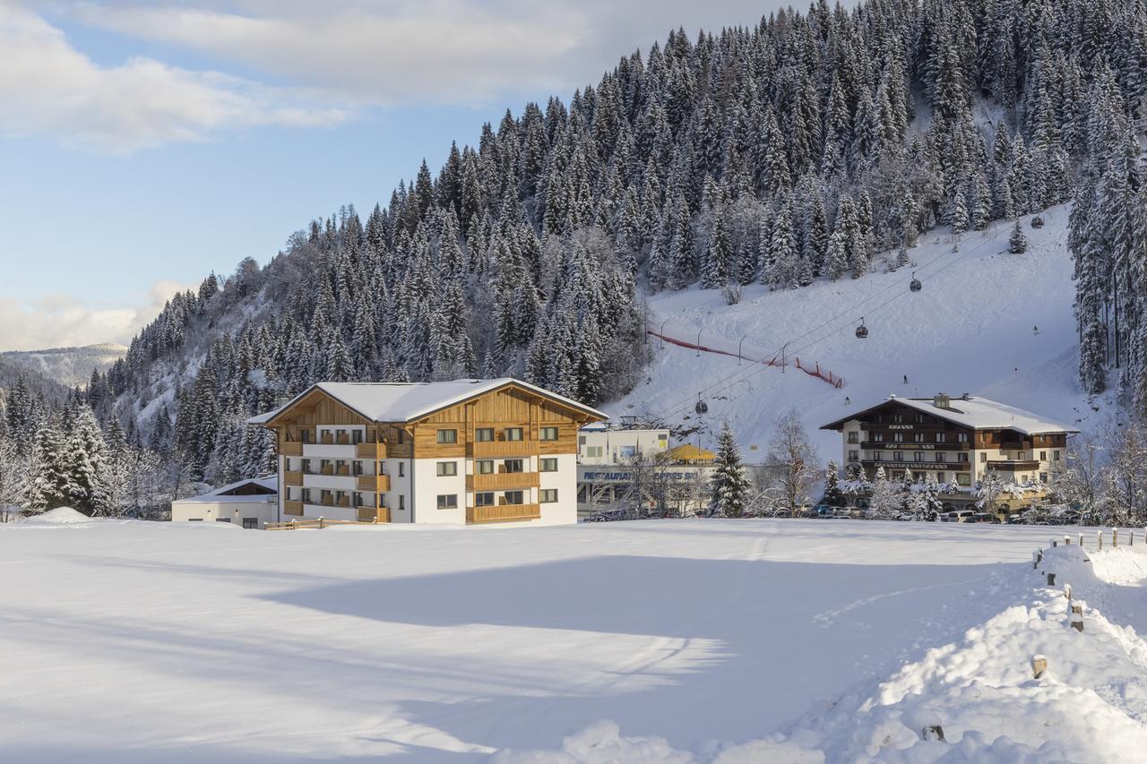 Ofentuerl Alpine Living Aparthotel Flachau Exterior photo